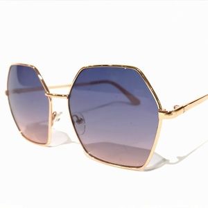 Tahari sunglasses